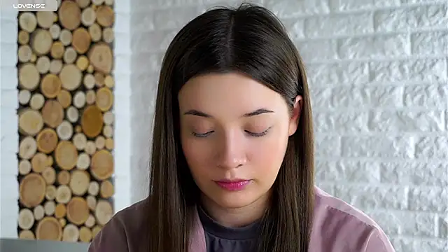 LowOncoming online show from 26, 11, 2025