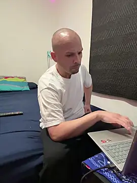 DaHomeEDubs online show from 13, 1, 2025