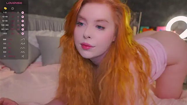 Snapshot of RedHotVixen0 chatting on 24, 11, 2025 RedHotVixen0 online show from 24, 11, 2025