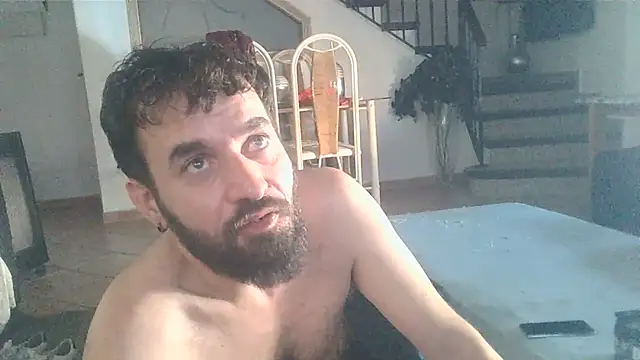 FJcouple online show from 17, 1, 2025