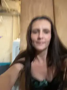 snowrillaxxx online show from 20, 5, 2026