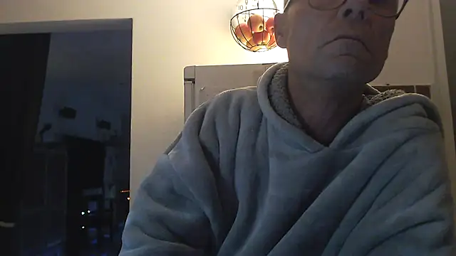 Nomi1612 online show from 21, 11, 2025