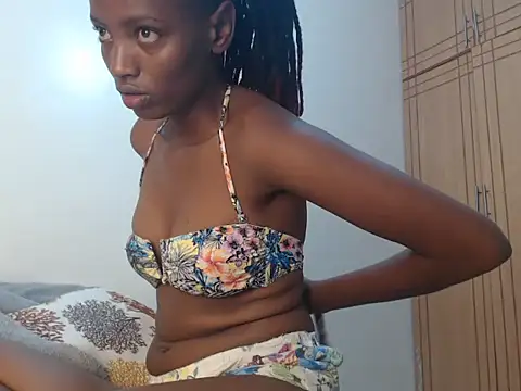 nanaswee online show from 13, 2, 2025