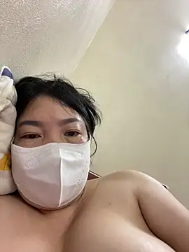 Hachi Sweetbabie  online show from 1, 11, 2025