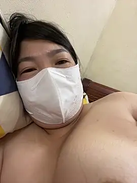 Hachi Sweetbabie  online show from 27, 2, 2026