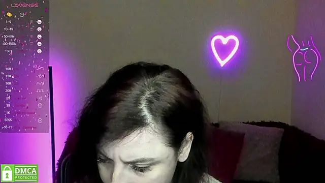 Muse kitty jenia online show from 28, 2, 2025