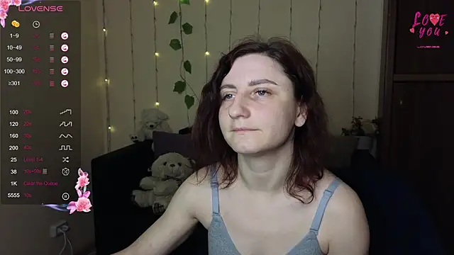 Muse kitty jenia online show from 8, 3, 2025