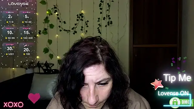 Muse kitty jenia online show from 5, 11, 2025