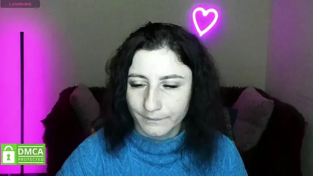 Muse kitty jenia online show from 11, 11, 2025