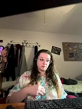 Lalalynn online show from 11, 11, 2025