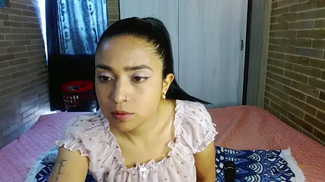 helenacyruss online show from 15, 10, 2025