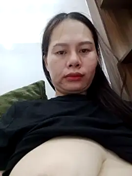 Baby-ladyass20 online show from 22, 4, 2026