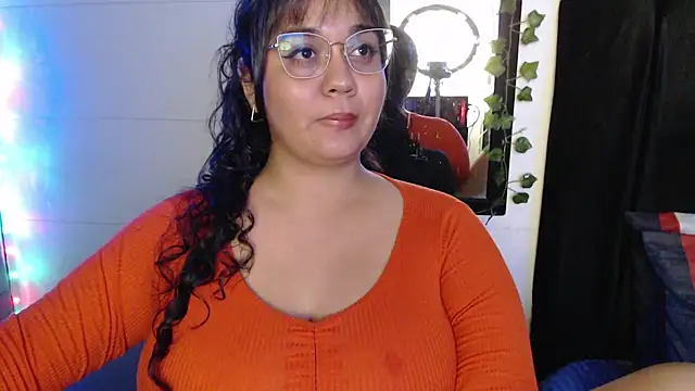 Snapshot of Alezapark chatting on 23, 6, 2026 Alezapark online show from 23, 6, 2026