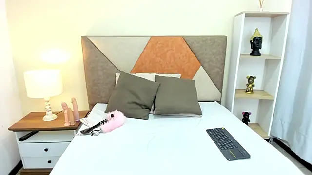 Snapshot of JennaCollins149 chatting on 21, 12, 2024 JennaCollins149 online show from 21, 12, 2024