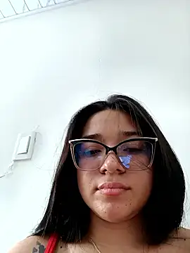 -VICKKY online show from 5, 1, 2026