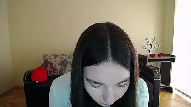 Pretty shy online show from 18, 10, 2025