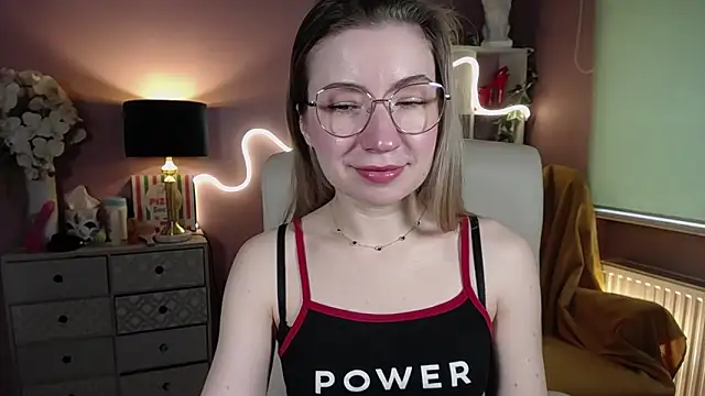 Mia Tasty online show from 6, 2, 2025