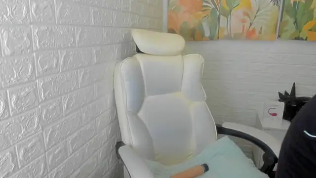 Snapshot of ImCrazzy chatting on 8, 3, 2025 ImCrazzy online show from 8, 3, 2025