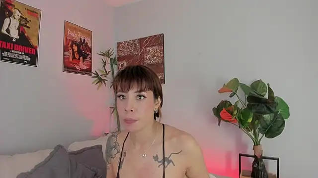 iriiina veneno online show from 4, 10, 2025