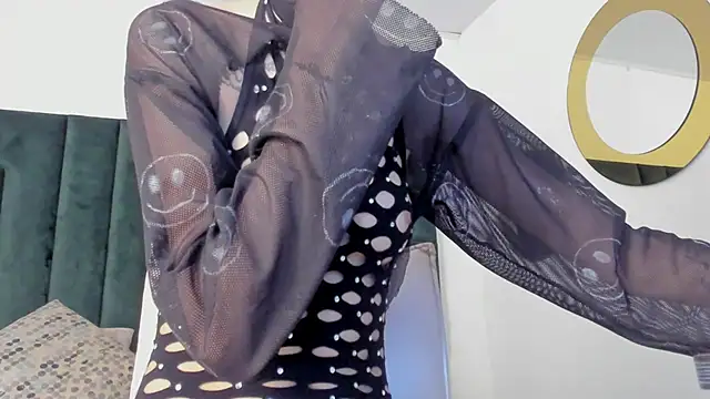 BonnieCute  online show from 6, 2, 2025