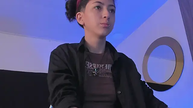 BonnieCute  online show from 28, 2, 2025