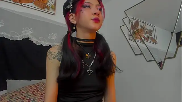 BonnieCute  online show from 3, 11, 2025