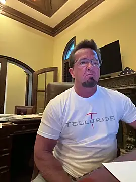 sluttydylan online show from 21, 4, 2026