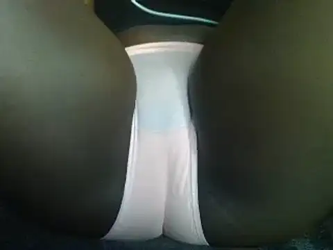 cute neila online show from 12, 2, 2025