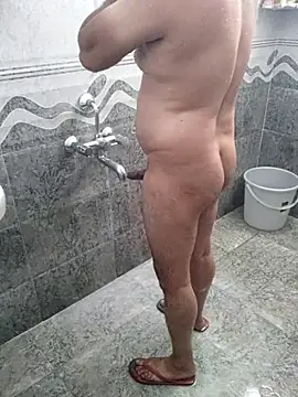 kaan3o3 online show from 15, 4, 2026