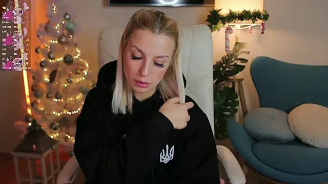 Crystal Barbie online show from 18, 12, 2024