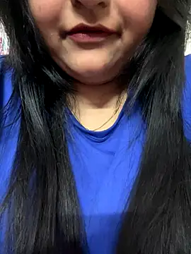 Snapshot of smile_pretty chatting on 8, 1, 2026 smile pretty online show from 8, 1, 2026