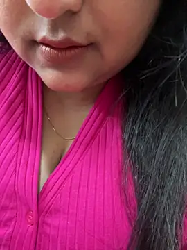 Snapshot of smile_pretty chatting on 19, 2, 2026 smile pretty online show from 19, 2, 2026