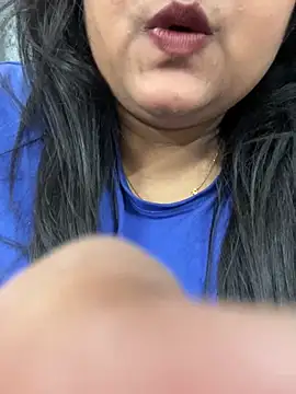 Snapshot of smile_pretty chatting on 22, 2, 2026 smile pretty online show from 22, 2, 2026