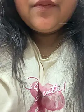 Snapshot of smile_pretty chatting on 24, 2, 2026 smile pretty online show from 24, 2, 2026