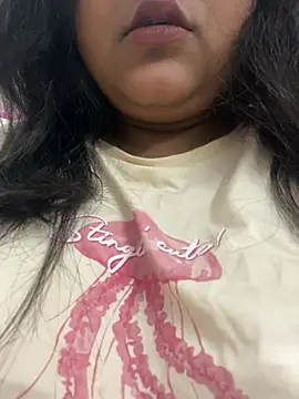 Snapshot of smile_pretty chatting on 26, 2, 2026 smile pretty online show from 26, 2, 2026