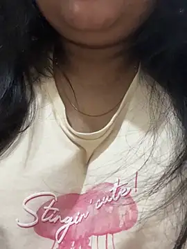 Snapshot of smile_pretty chatting on 12, 3, 2026 smile pretty online show from 12, 3, 2026