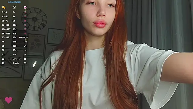 JudyWalkerr online show from 23, 2, 2025