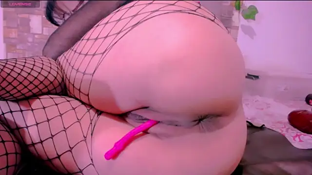 Snapshot of CrazyRousex chatting on 13, 4, 2026 CrazyRousex online show from 13, 4, 2026