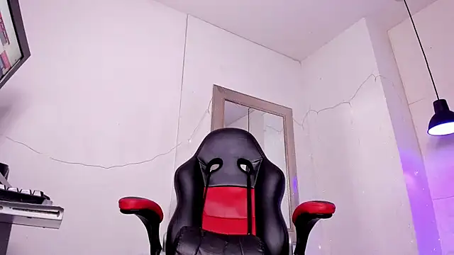 angel hardy dl online show from 7, 11, 2025