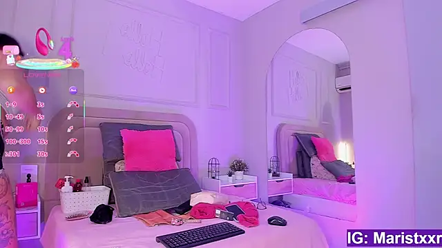 Maristxxr online show from 1, 12, 2025