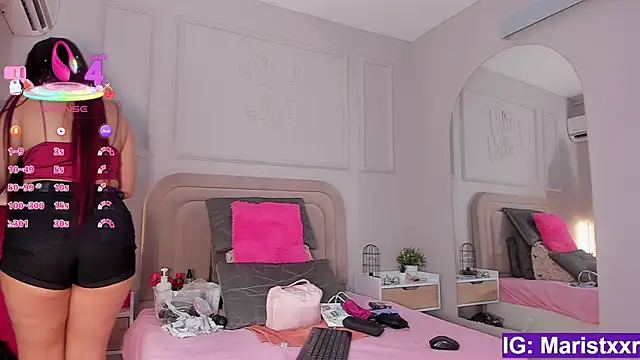 Maristxxr online show from 5, 12, 2025