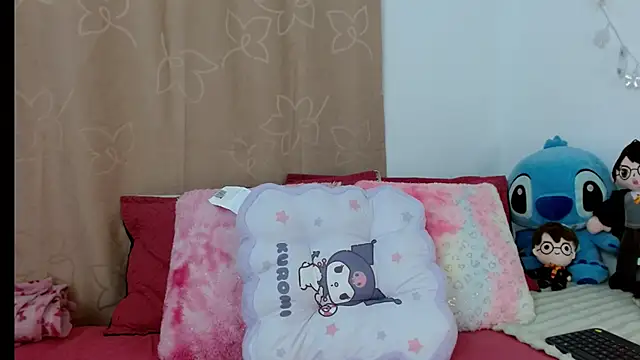 kendallsweet7 online show from 1, 3, 2025