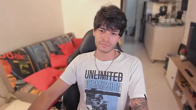 justin stark7 online show from 5, 11, 2025