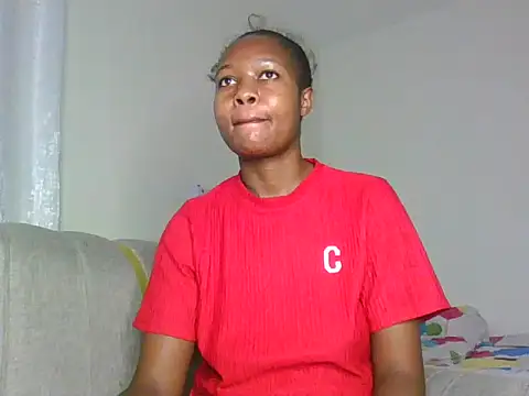Snapshot of sexy_barbie2024 chatting on 13, 9, 2025 sexy barbie2024 online show from 13, 9, 2025