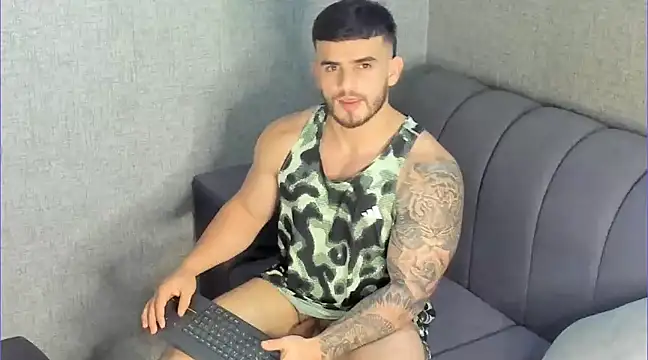 Snapshot of Ricardogo19 chatting on 31, 12, 2024 Ricardogo19 online show from 31, 12, 2024