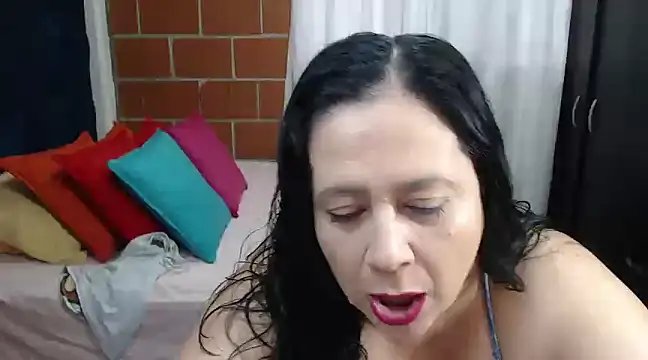 karlaton1977 online show from 3, 1, 2025