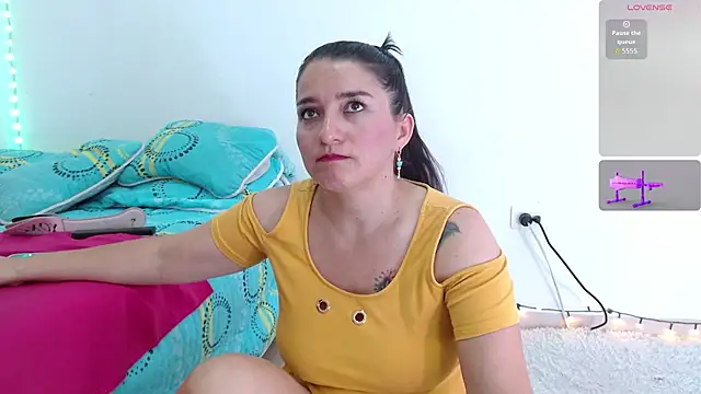 Emelyross  online show from 21, 3, 2026