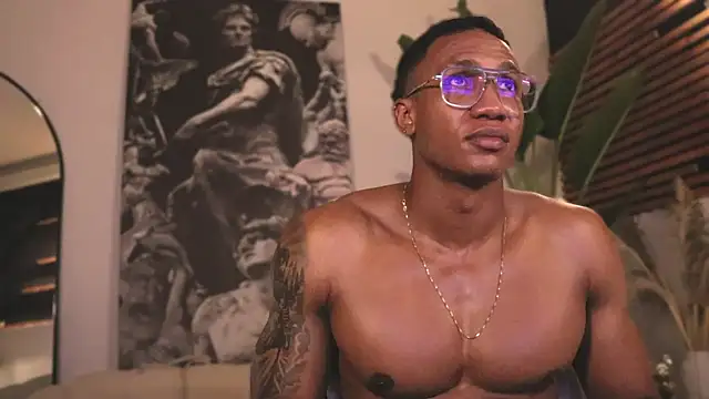 Logan Varela online show from 13, 2, 2025