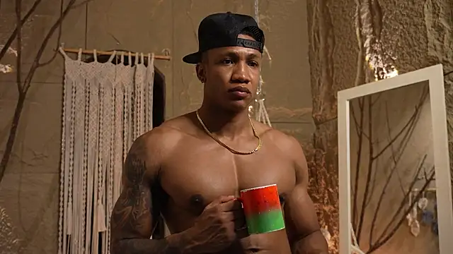 Logan Varela online show from 19, 9, 2025