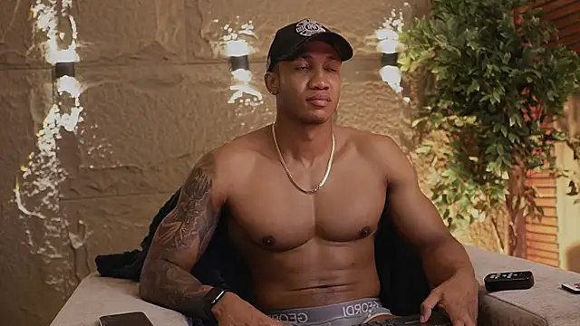 Logan Varela online show from 27, 11, 2025